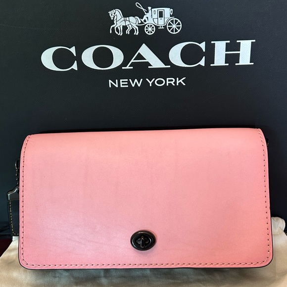 COACH 1941 Dinky Color Block Ombré Pink & Black Convertible Strap Crossbody Bag - Picture 3 of 15